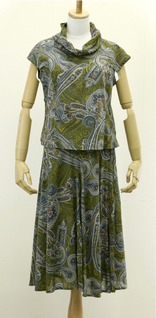 �y�[�Y���[���t�����`�u���E�X